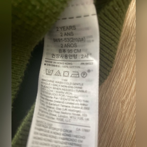 Baby Gap Disney Mickey Mouse Sweater. Size 2t. Made in Hong Kong. Cotton. - Picture 5 of 7